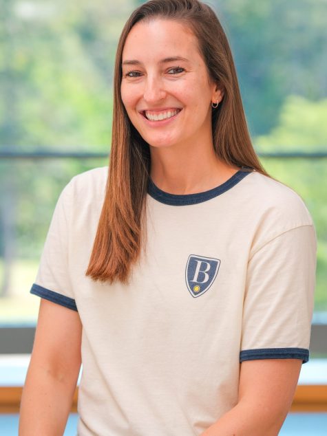 Jess Zaniewski Headshot